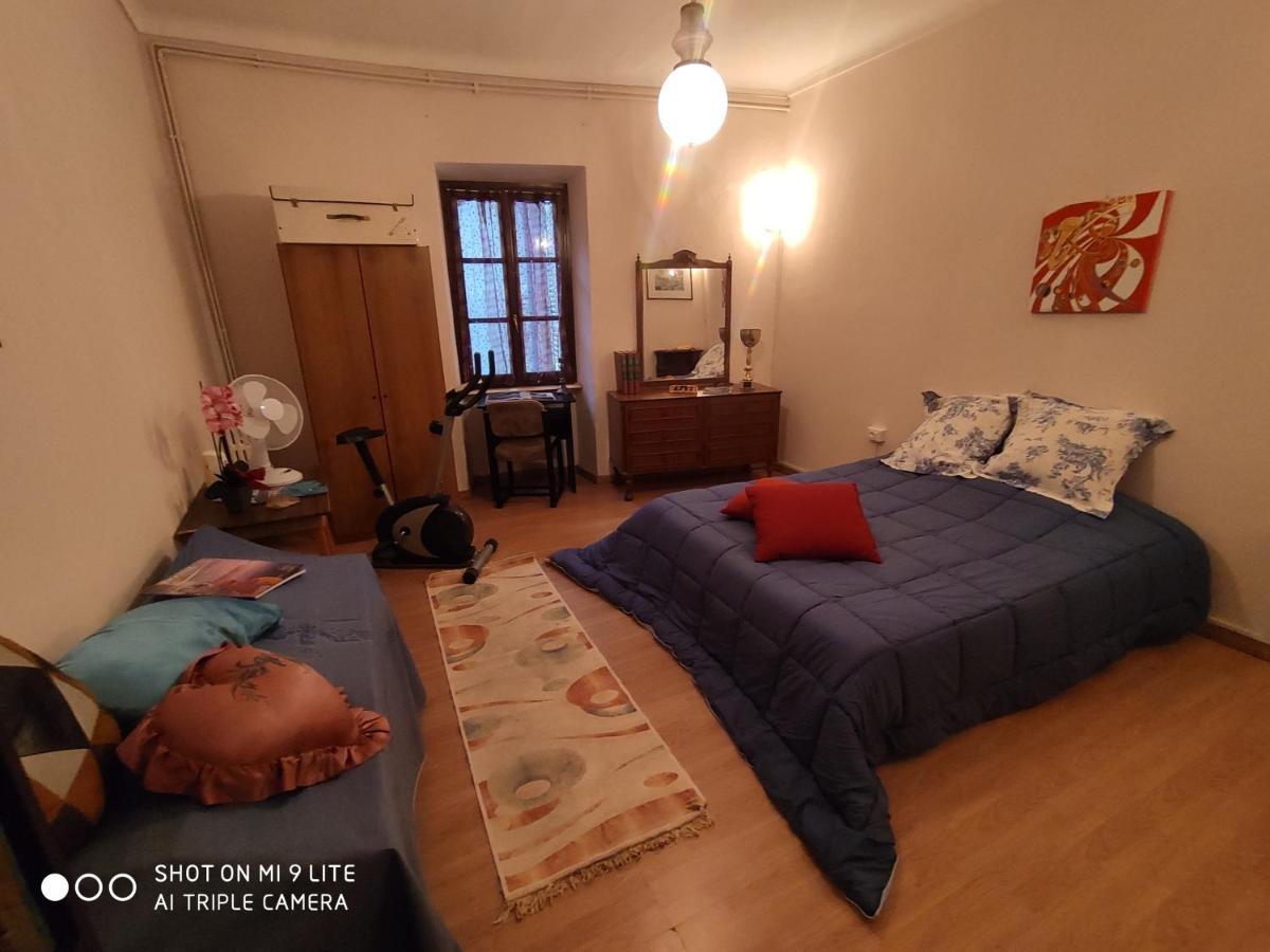 Apartamento Ex Ostu Impero: Vino, Tartufo Ed Ospitalita La Morra Exterior foto